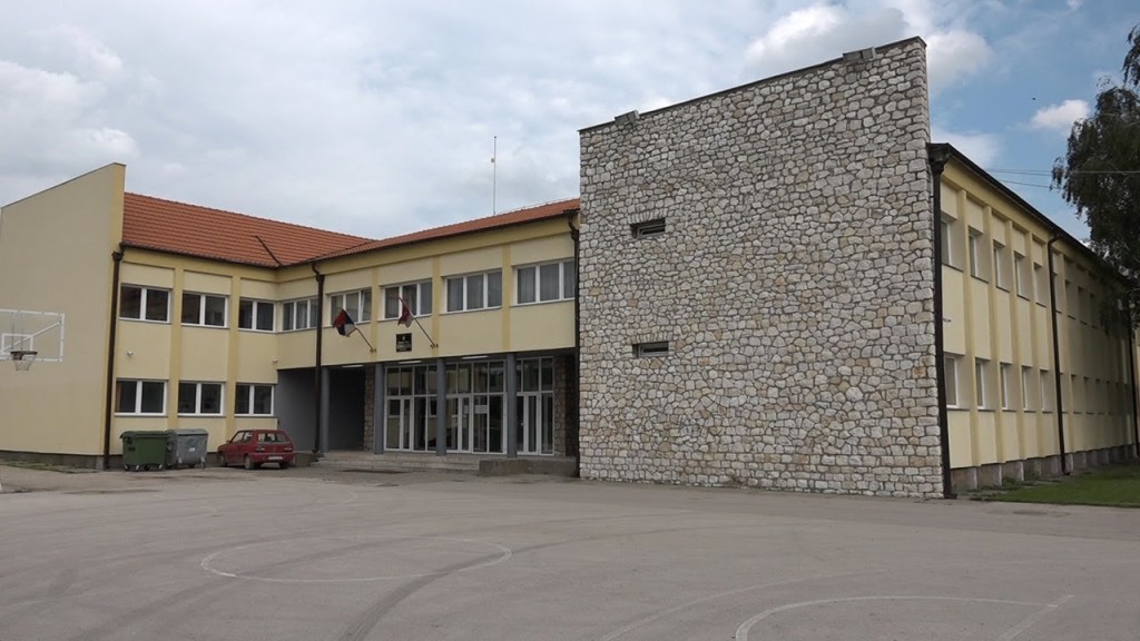 Srednja skola Zagubica